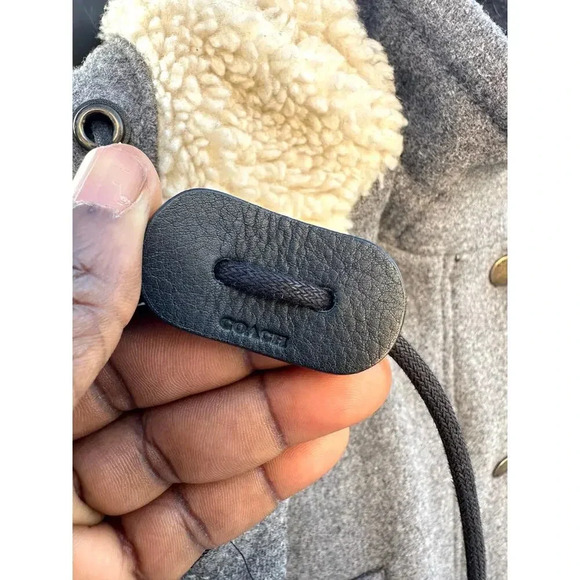 Coach Women’s Granite Gray Wool Coat Jacket With Hoodie And Leather Trims Size M - Picture 16 of 17